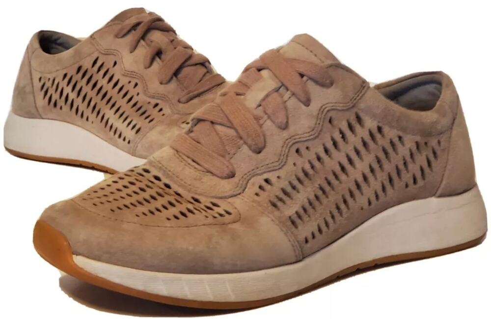 Dansko Charlie Lace Up Sneakers Perforated Cutout Suede Arch Support Beige 11